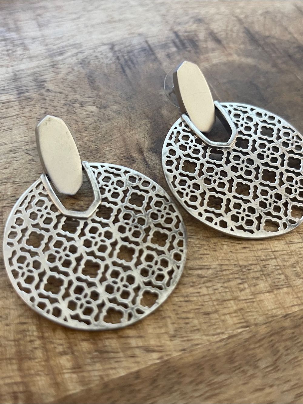 Kendra Scott mixed metal disk earrings
